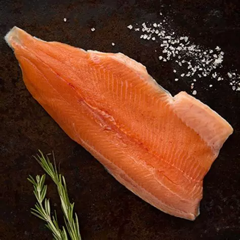 🌈 Filet de Truite Arc-en-Ciel – Poisson Frais de Normandie (au kg, Click & Collect)